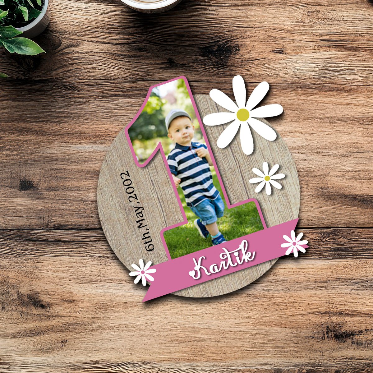 1st Birthday Fridge Magnet – Wood Photo with Daisy - Sblossom