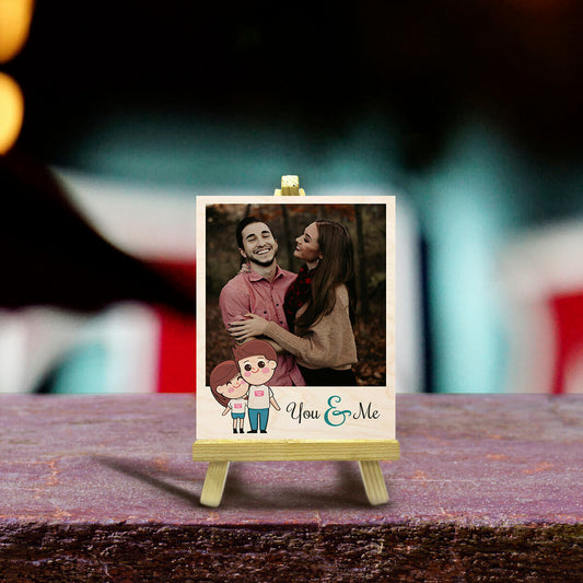 Miniature Photo with Stand in Wood and Personalized Picture