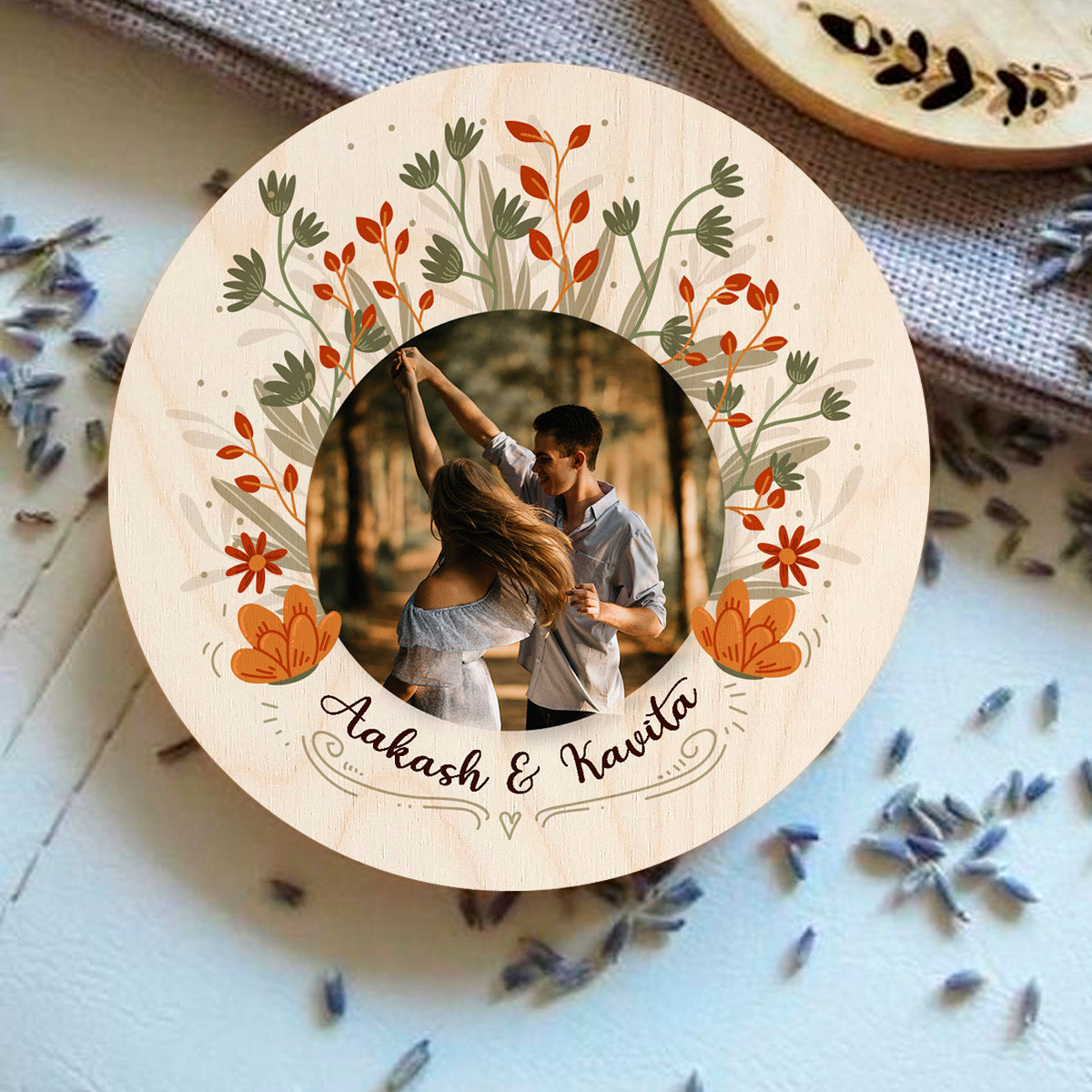 Couple Coaster Set in Wood – Round Photo with Names