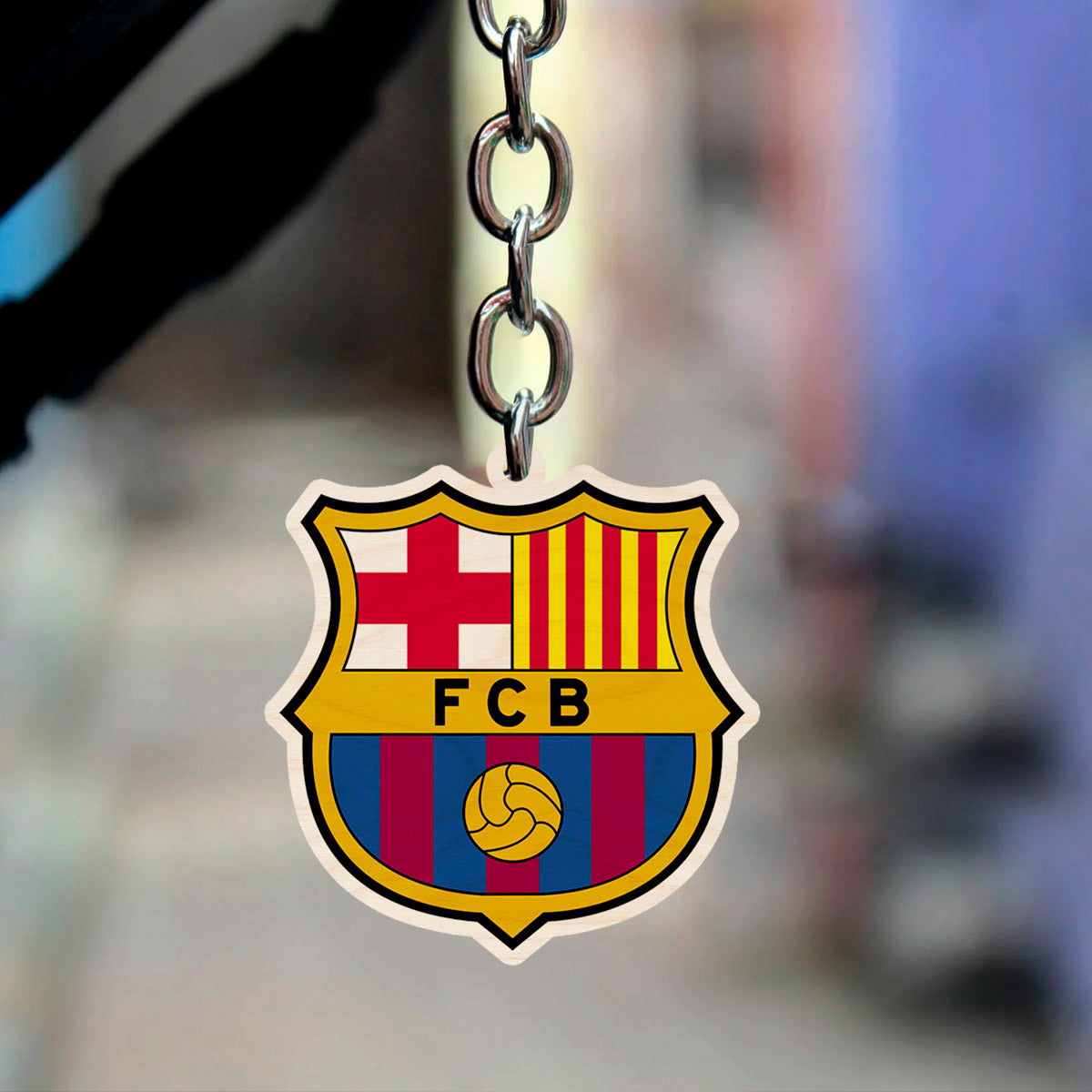 Barcelona Wooden Keychain – Football Crest for Fans