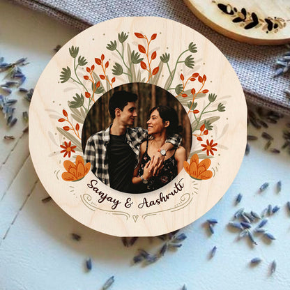 Couple Coaster Set in Wood – Round Photo with Names