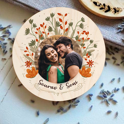 Couple Coaster Set in Wood – Round Photo with Names