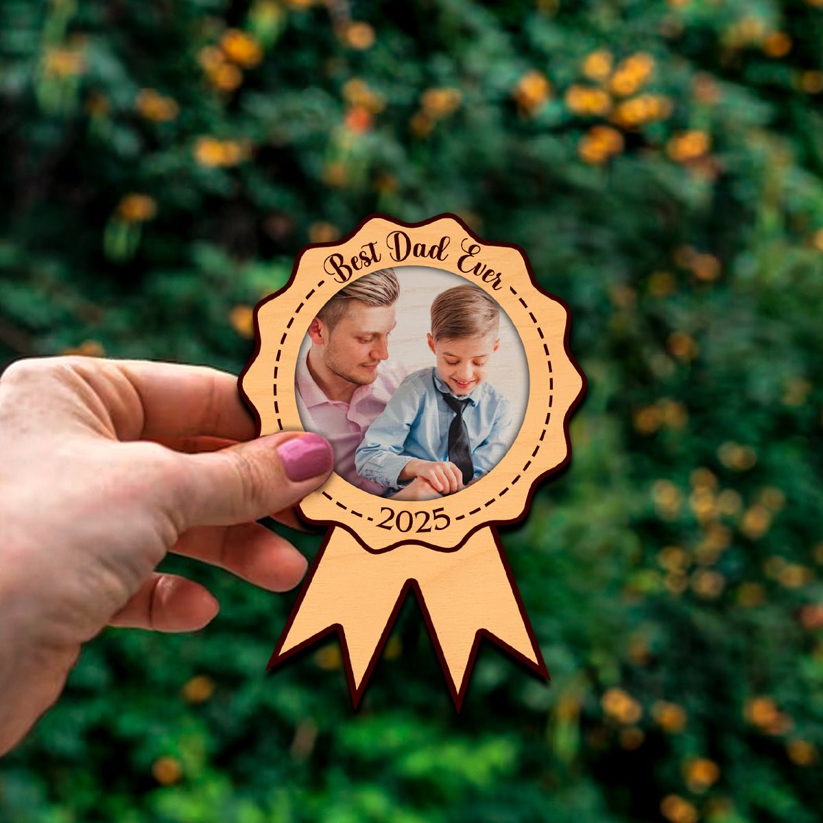 Best Dad Ever Fridge Magnet in Wood with Medal Ribbon Photo - Sblossom