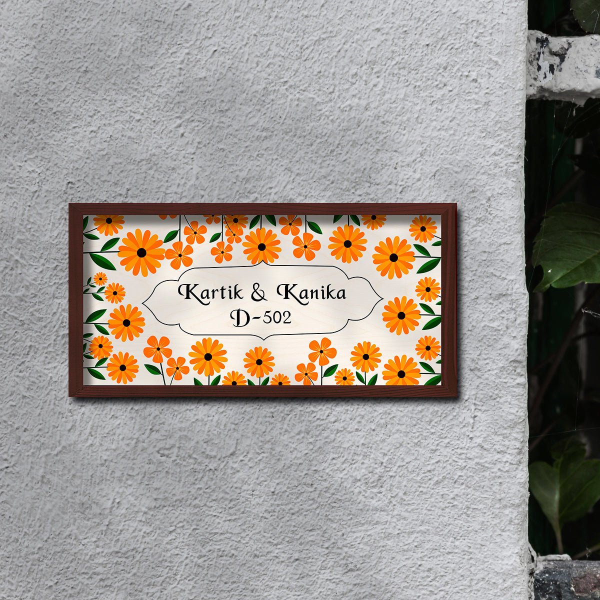 Botanical Home Name Plate – Orange Daisy Couple Board - Sblossom