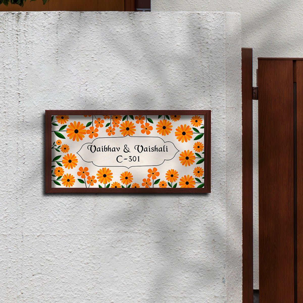 Botanical Home Name Plate – Orange Daisy Couple Board - Sblossom