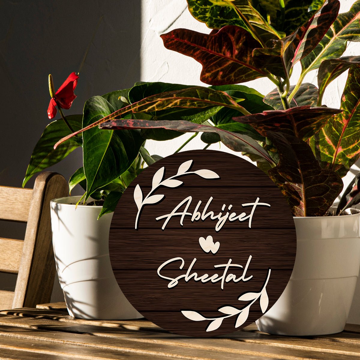 Botanical Name Plate Design – Dark Circle Couple in 3D - Sblossom