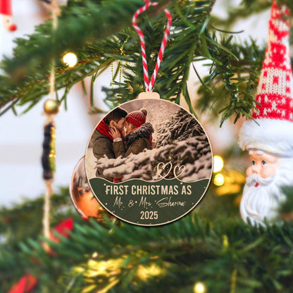 Couple Christmas Ornament in Wood with Custom Names - Sblossom