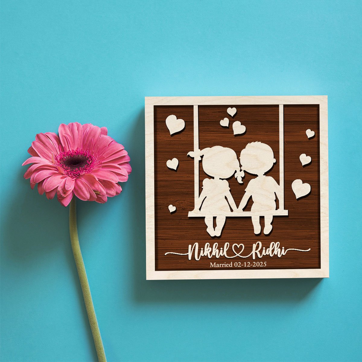 Couple Shadow Wood Frame in 3D – Personalized Outline - Sblossom
