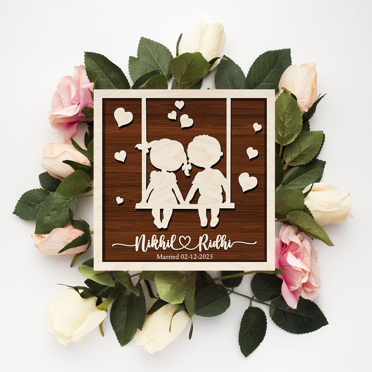 Couple Shadow Wood Frame in 3D – Personalized Outline - Sblossom