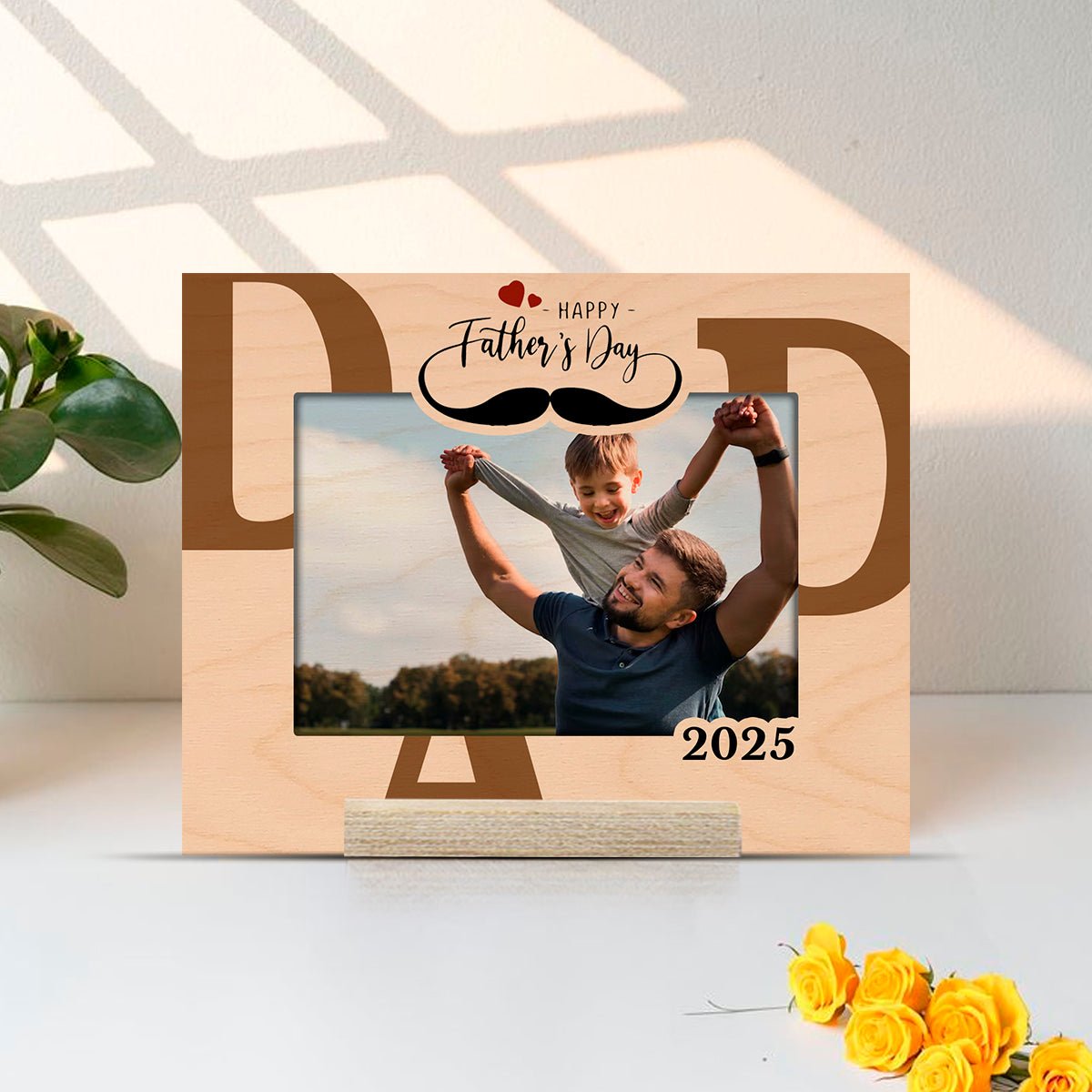 Dad Photo Frame in Wood with Personalized Fathers Day Design - Sblossom