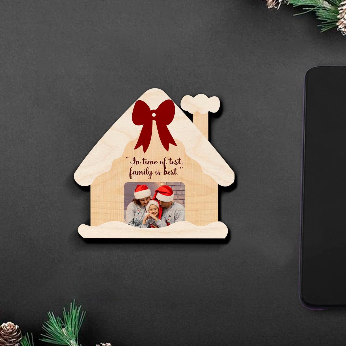House Shape Christmas Magnet – Family Photo Wood Design - Sblossom
