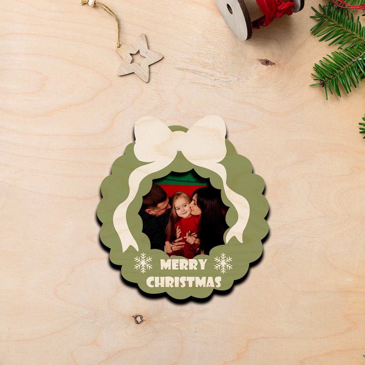 House Shape Christmas Magnet – Family Photo Wood Design - Sblossom