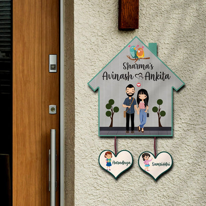 Hut Name Plate Design – Couple with Two Kids Tags - Sblossom