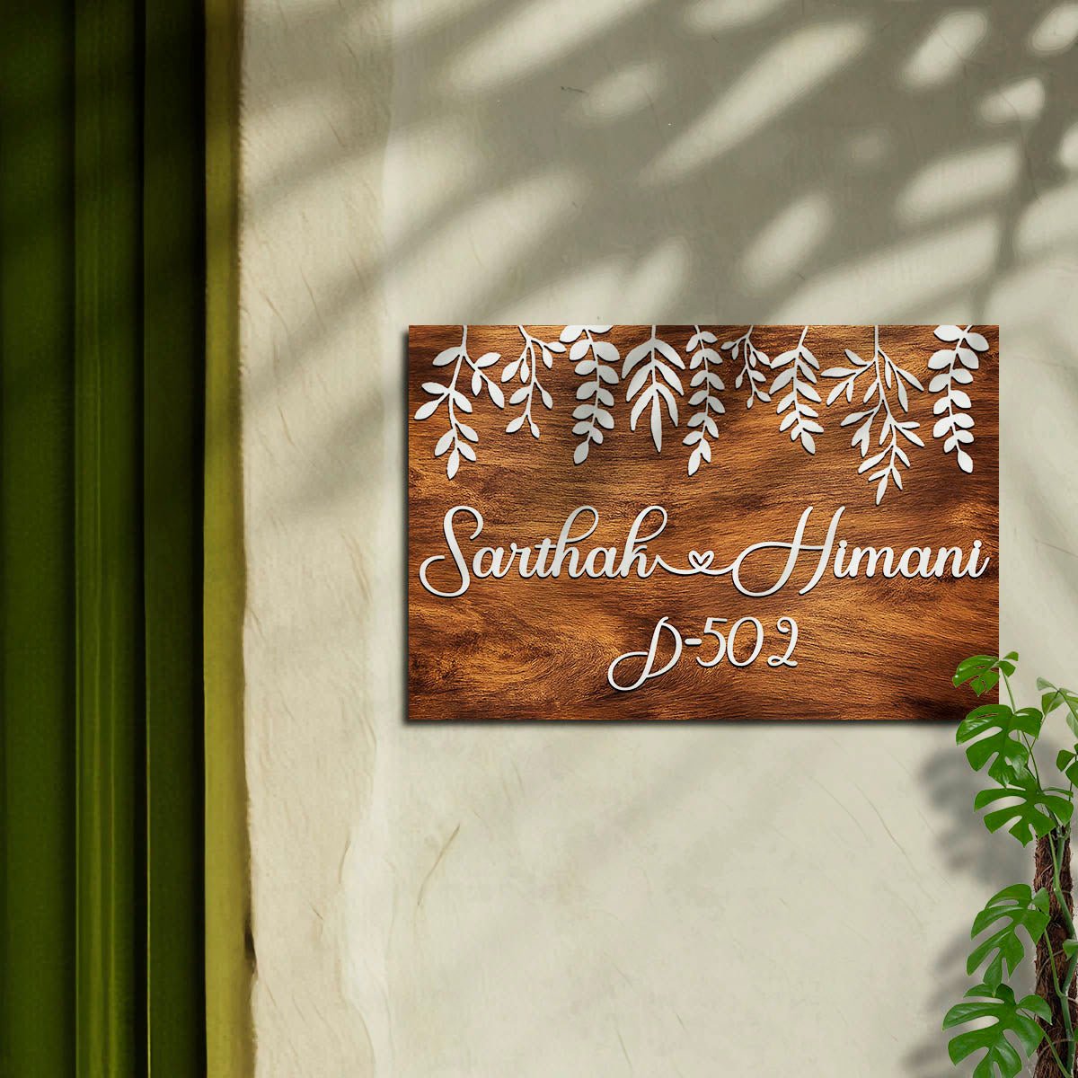 Leaf-Pattern Wooden Name Plate for House - Sblossom