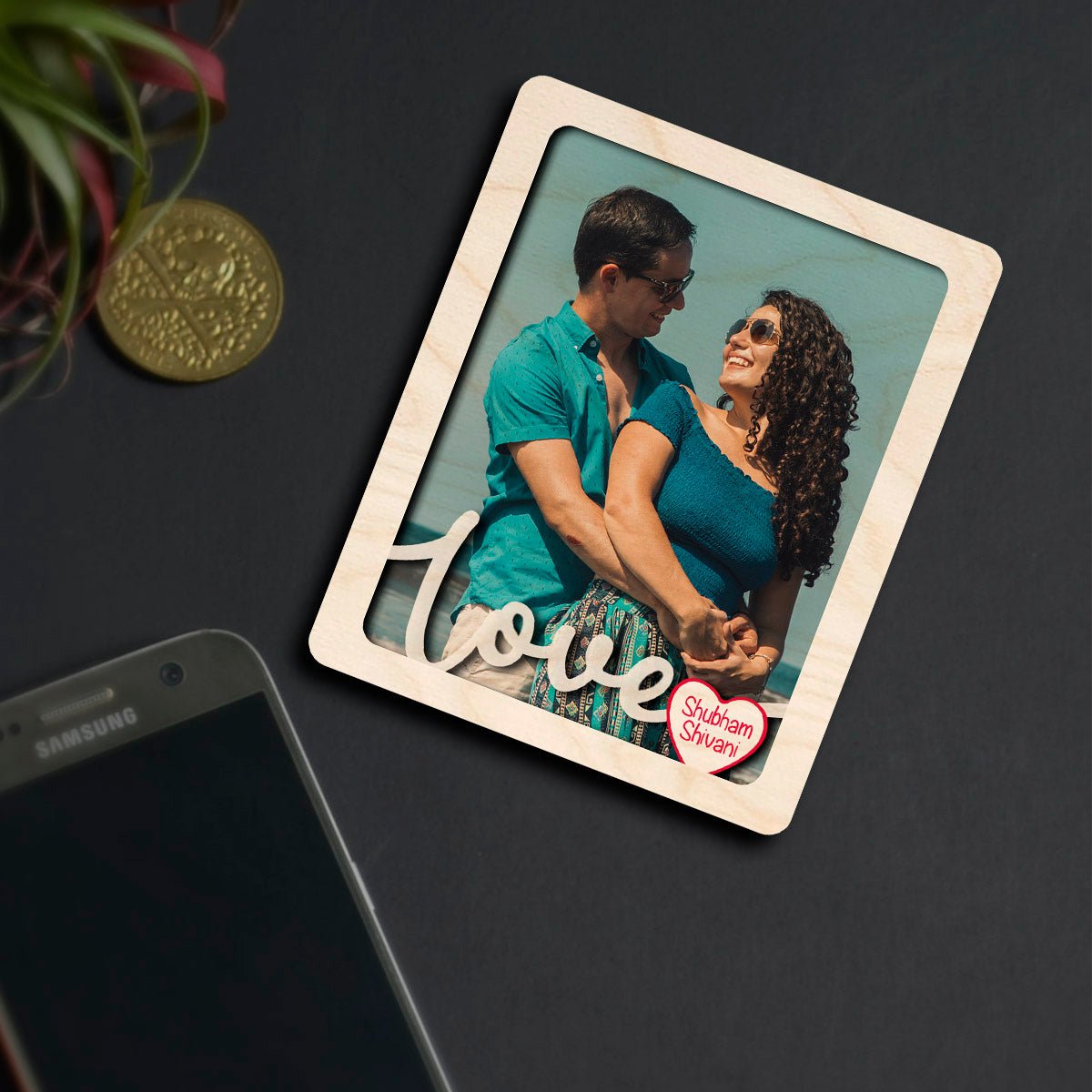 Love Cutout Couple Magnet in Wood with Photo and Names Design - Sblossom
