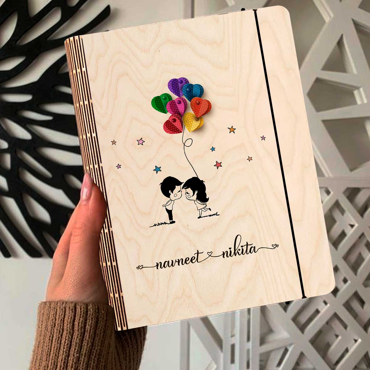 Cute Couple Notebook in Wood with Personalized Balloon Design