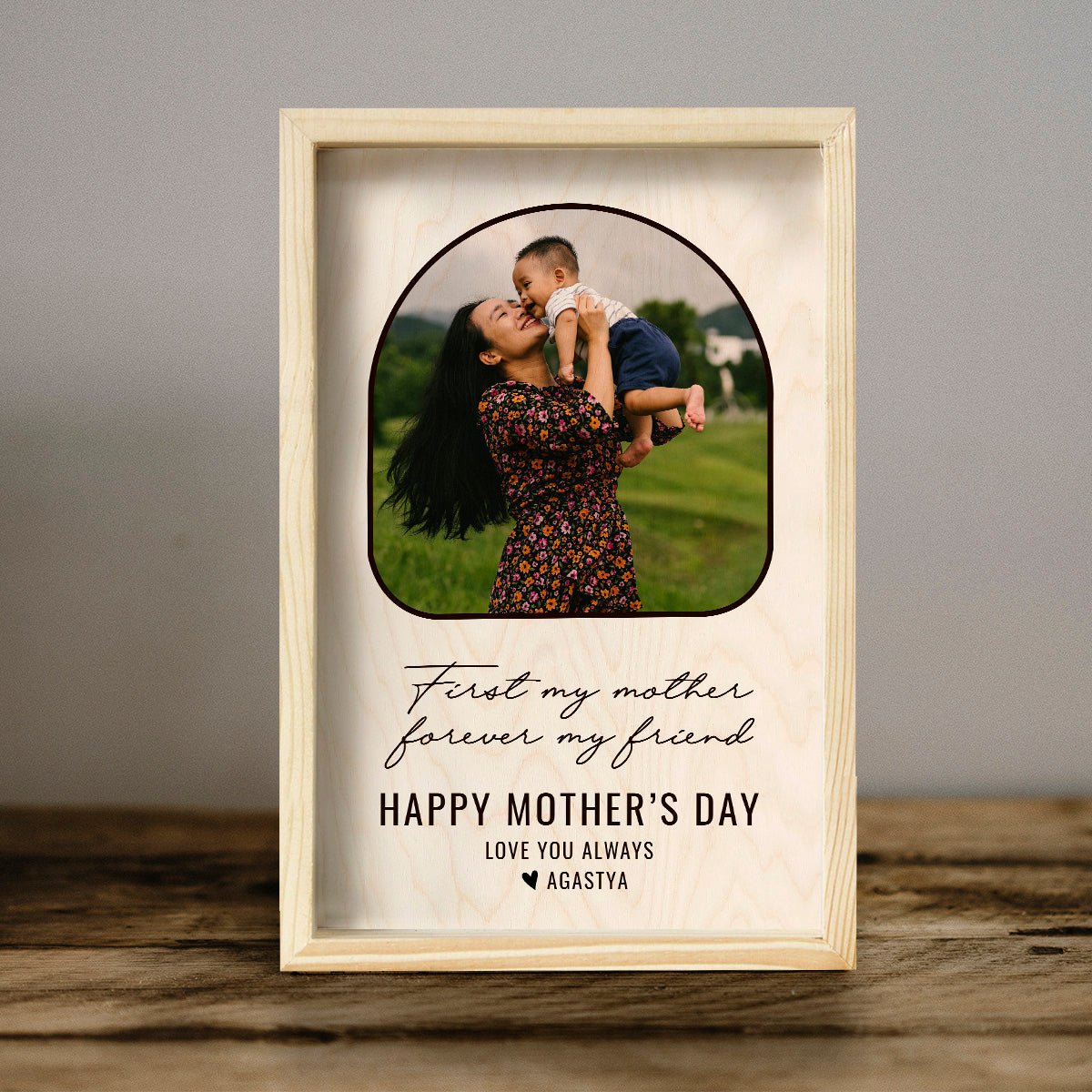 Mothers Day Photo Frame in Wood with Personalized Mom Picture - Sblossom