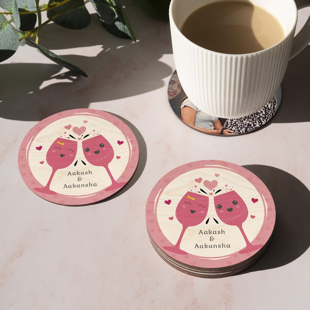 Name Coasters Set in Wood with Personalized Round Design - Sblossom