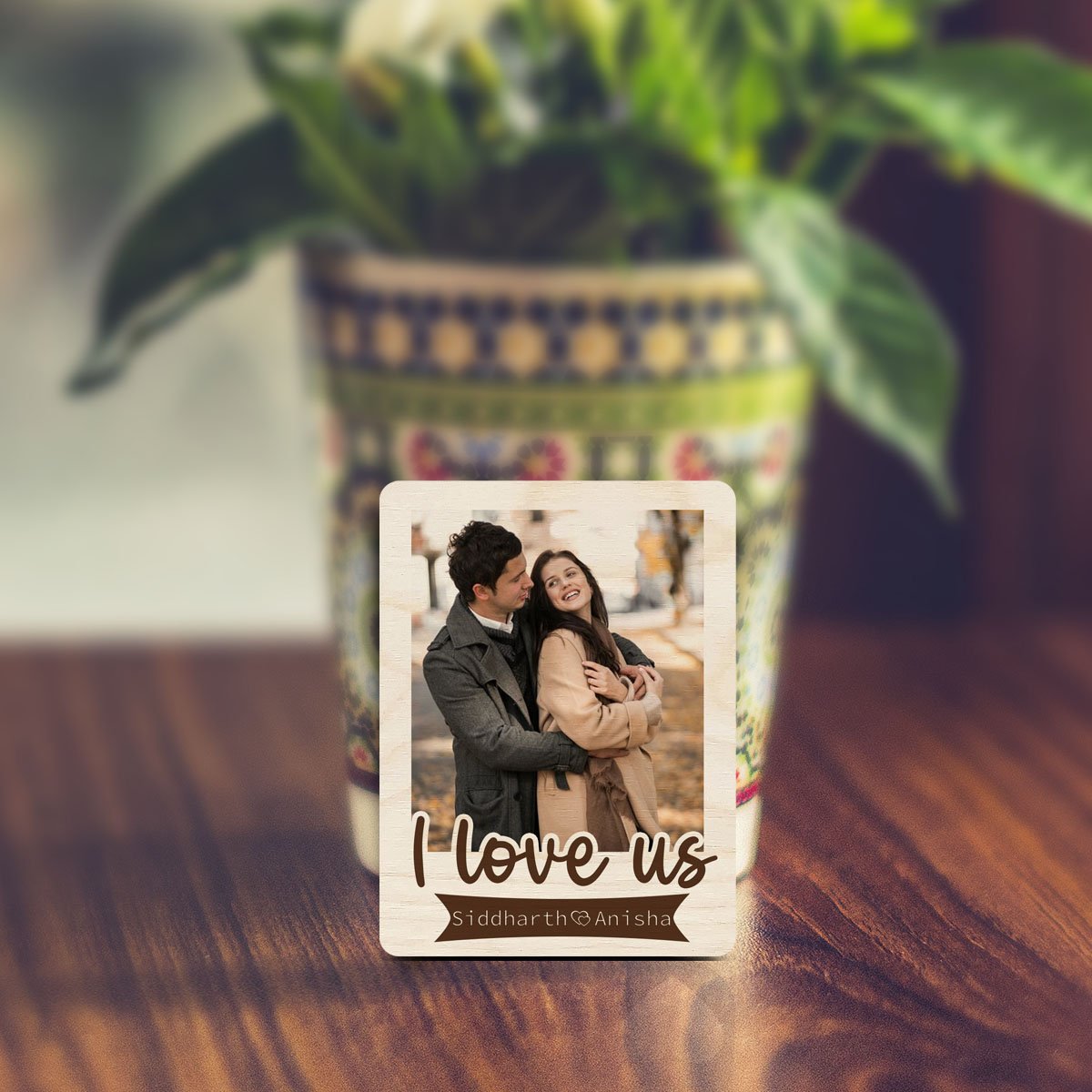 Names Banner Couple Magnet in Wood with I Love Us Photo Design - Sblossom