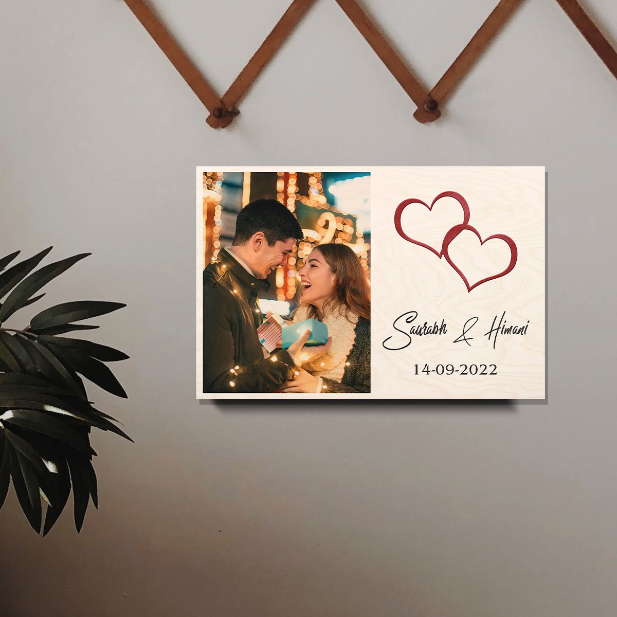 Photo Wood Print in Wood with Personalized Couple Picture Design - Sblossom