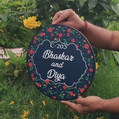 Floral Circular Name Plate – Blue Couple Design in 3D