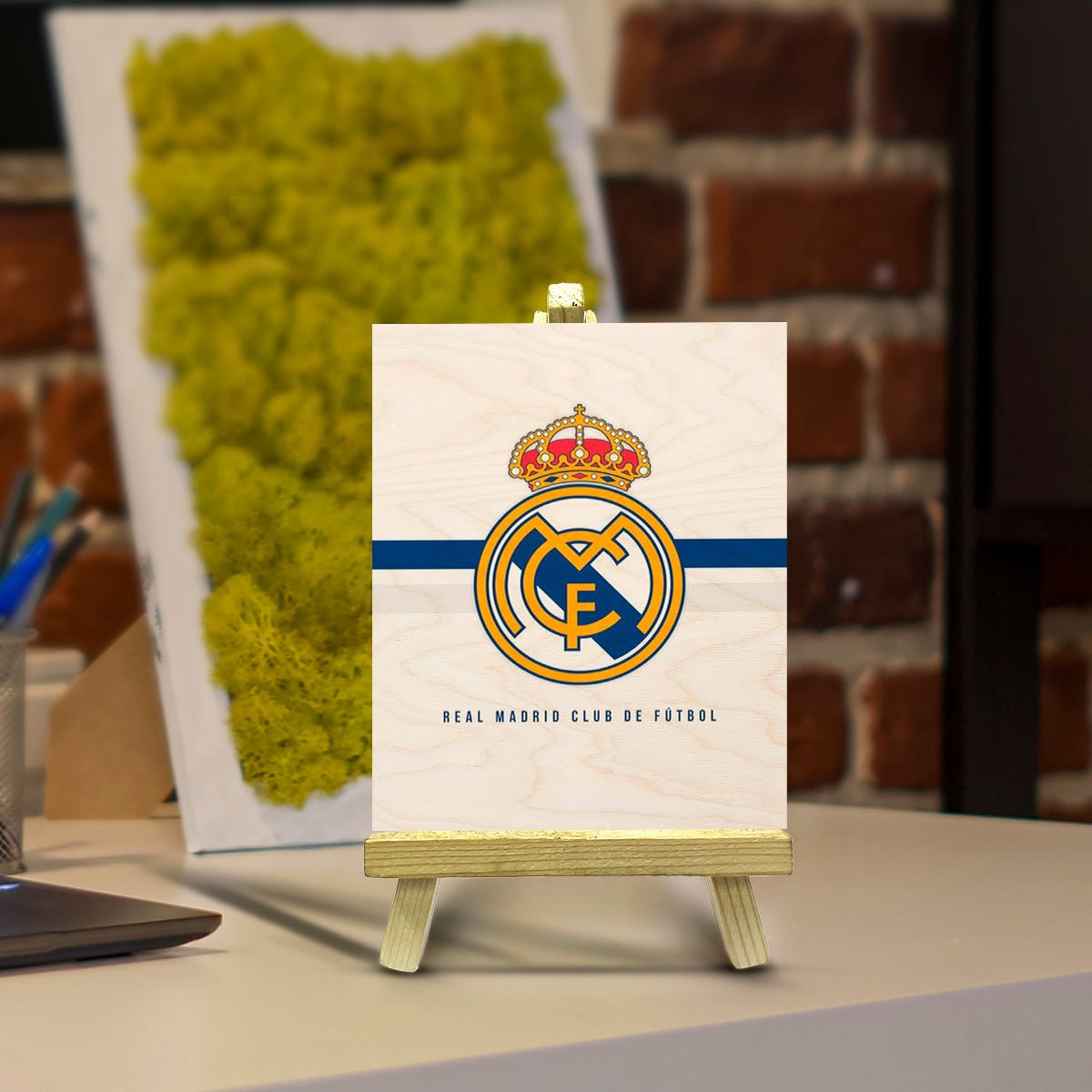 Real Madrid Minimalist Wood Print with Stand for Football Fans - Sblossom
