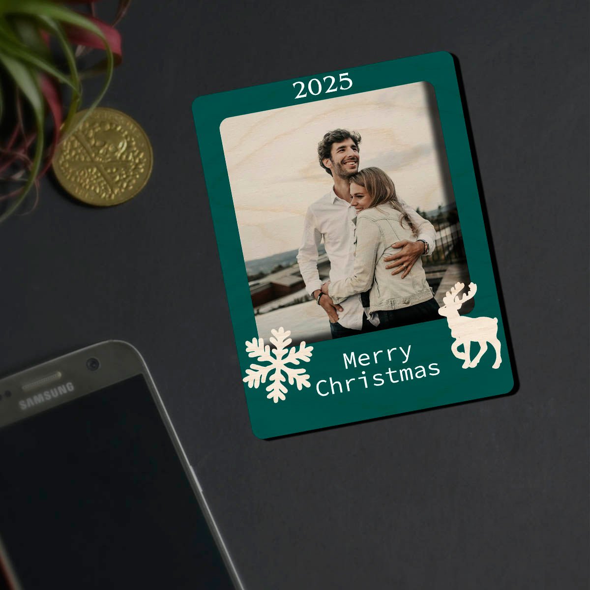 Reindeer Christmas Photo Magnet in Wood with 2025 Snowflake Print - Sblossom