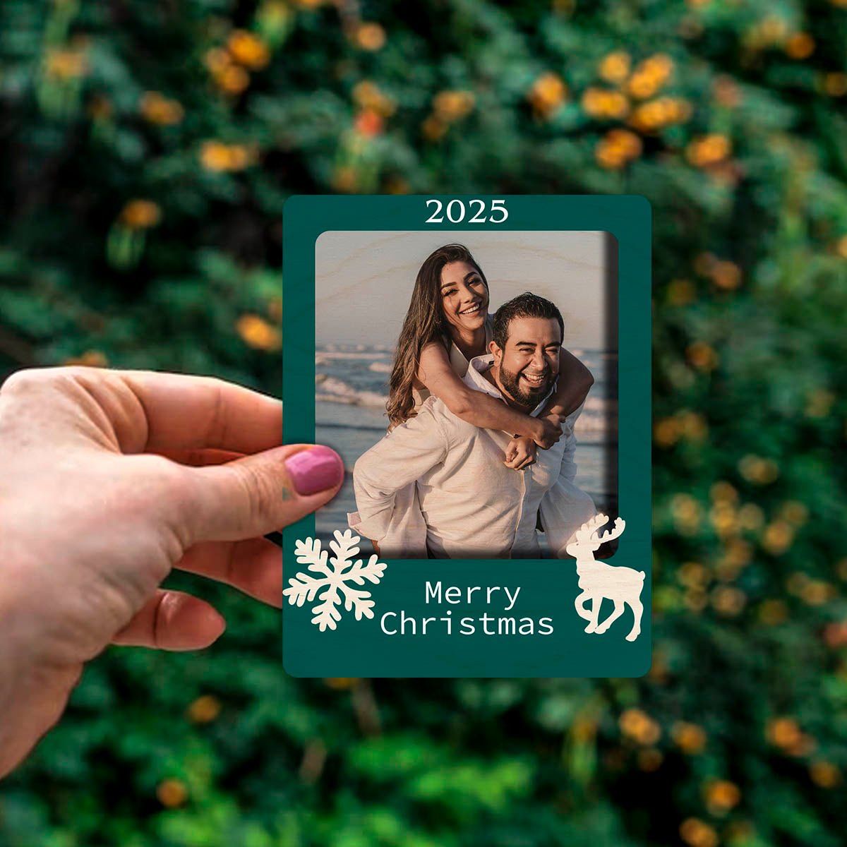 Reindeer Christmas Photo Magnet in Wood with 2025 Snowflake Print - Sblossom