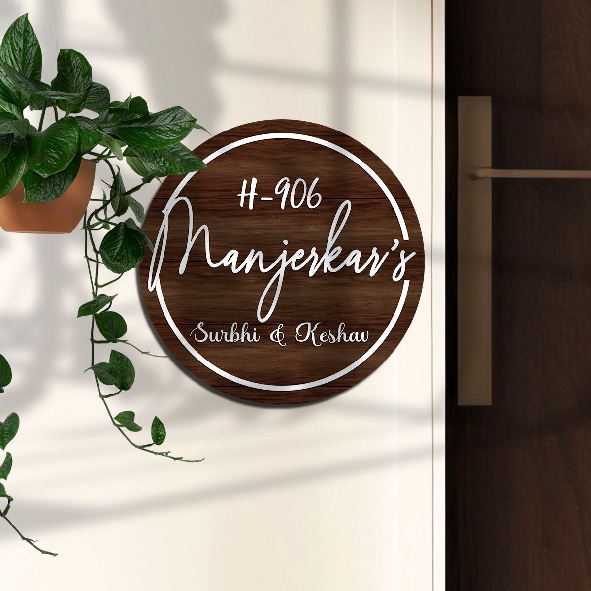 Ring-Border Wooden Name Board for House - Sblossom