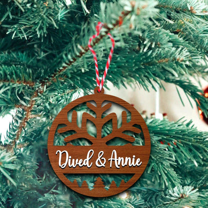 Snowflake Couple Ornament in Wood with Personalized Names Design - Sblossom