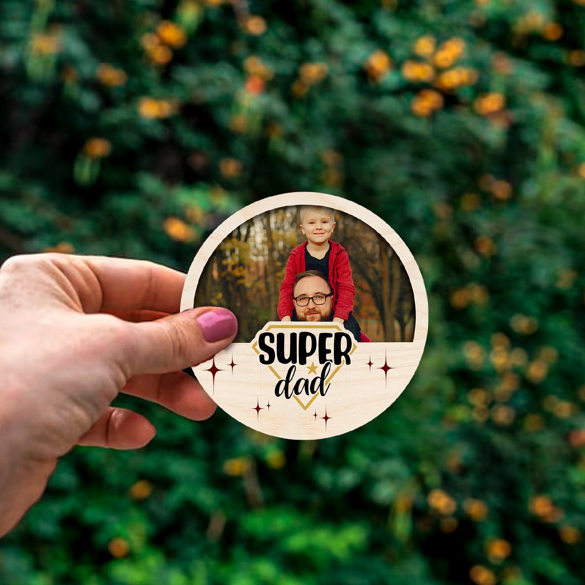 Super Dad Circle Magnet in Wood with Sparkles Photo Print Design, 4x4 Inch - Sblossom