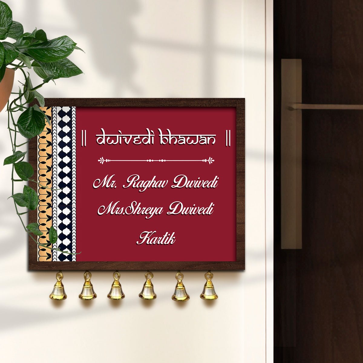 Traditional Bell Name Plate in Wood with Personalized Family Name - Sblossom