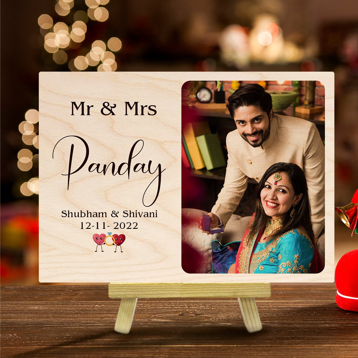 Wedding Plaque in Wood with Personalized Mr and Mrs Names Design - Sblossom