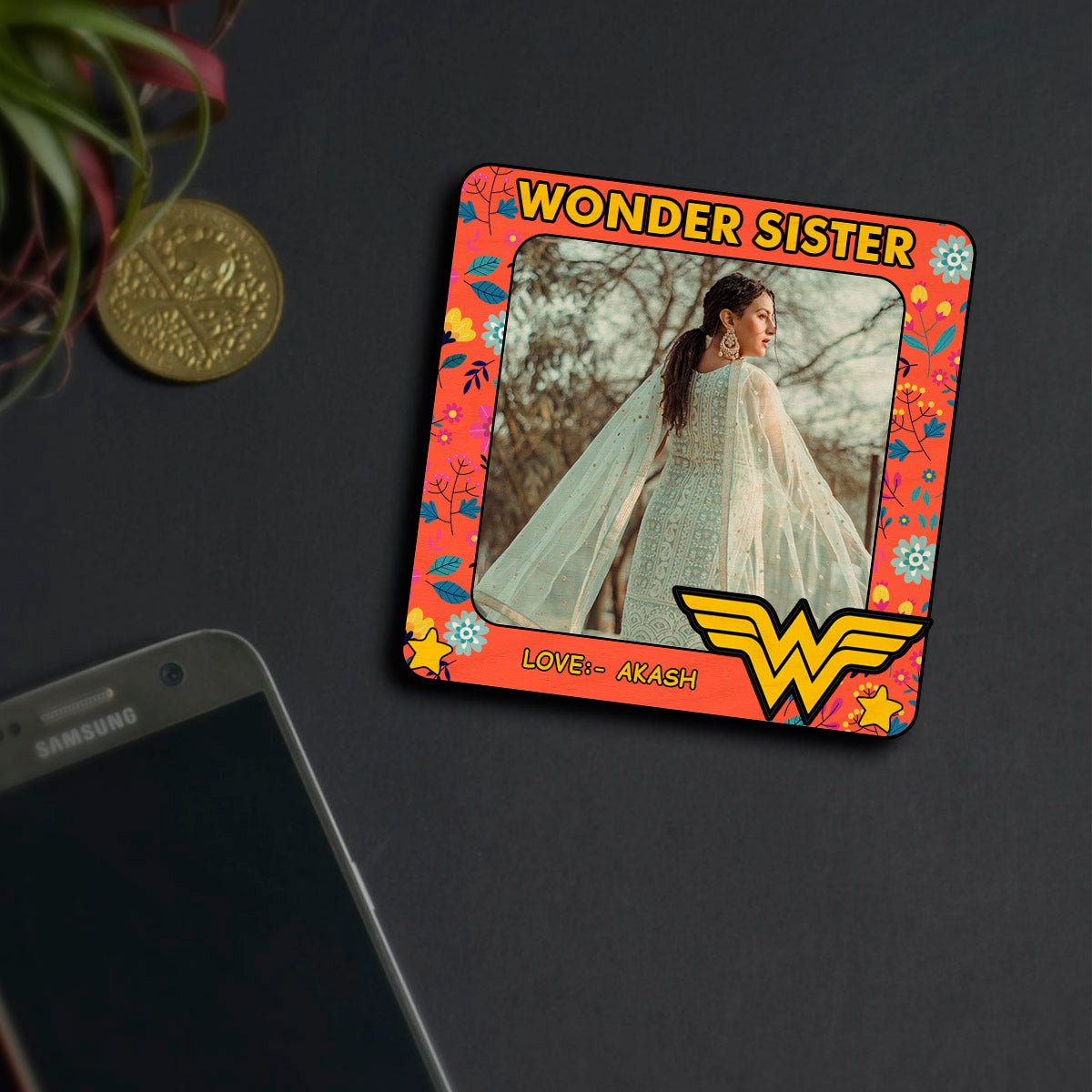 Wonder Sister Floral Magnet in Wood with Personalized Photo Print - Sblossom