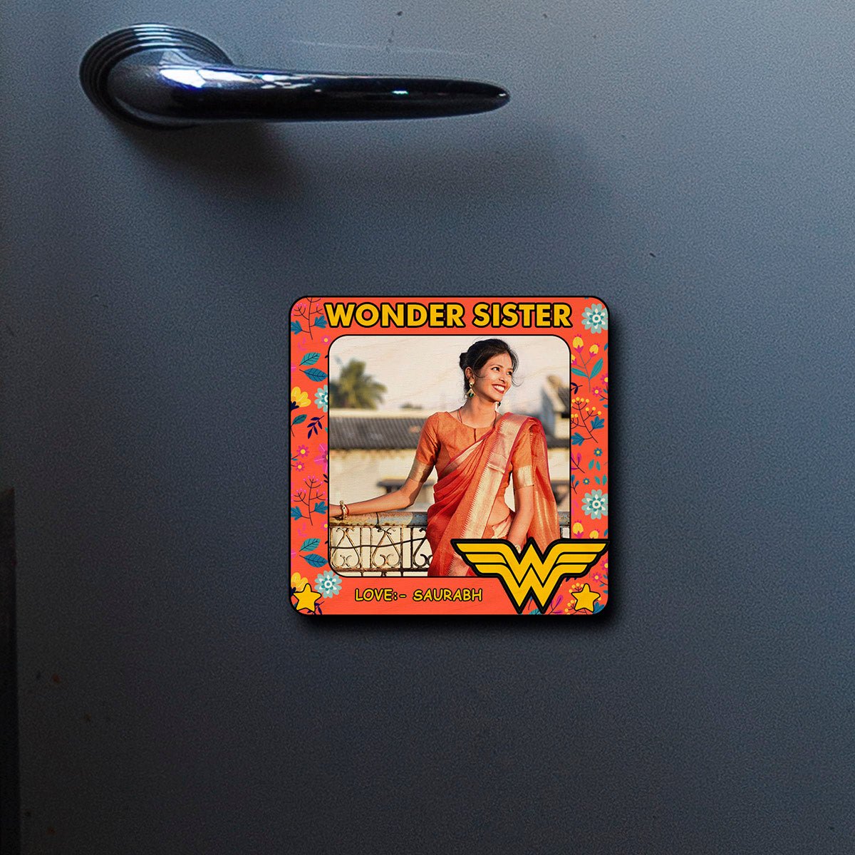 Wonder Sister Floral Magnet in Wood with Personalized Photo Print - Sblossom
