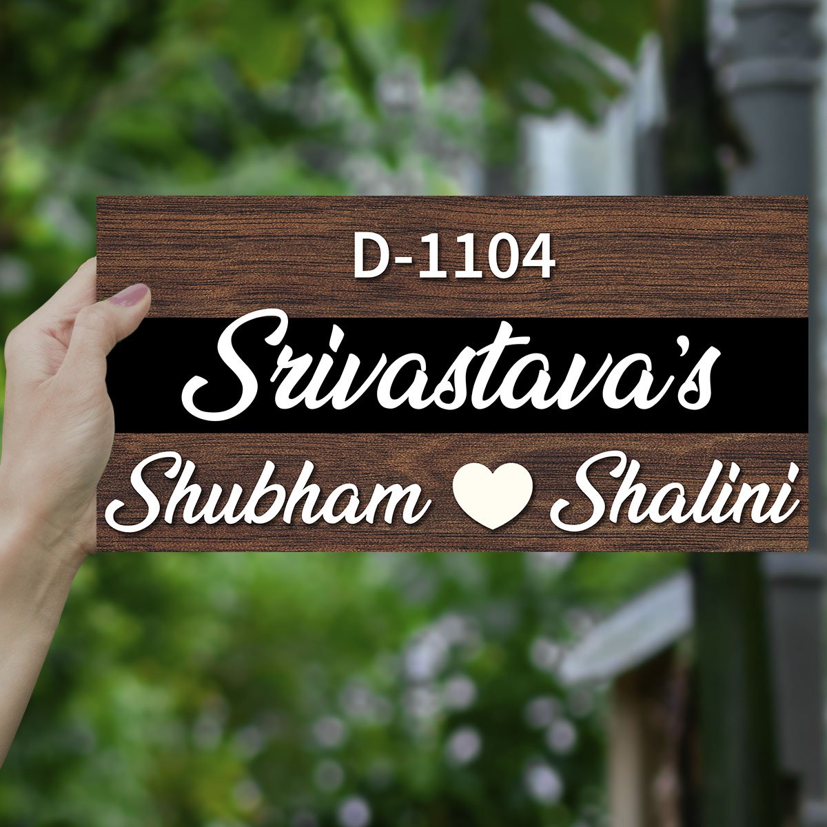 Wooden 3D Name Plate – Couple with Surname Band - Sblossom