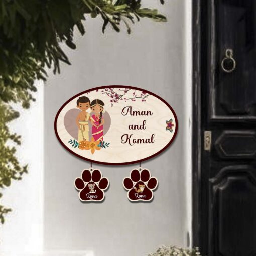 Personalized | South Couple Theme Name Plate With Two Paw Sign Pets - Image 3