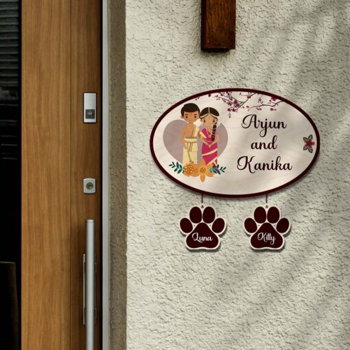 Personalized | South Couple Theme Name Plate With Two Paw Sign Pets - Image 4